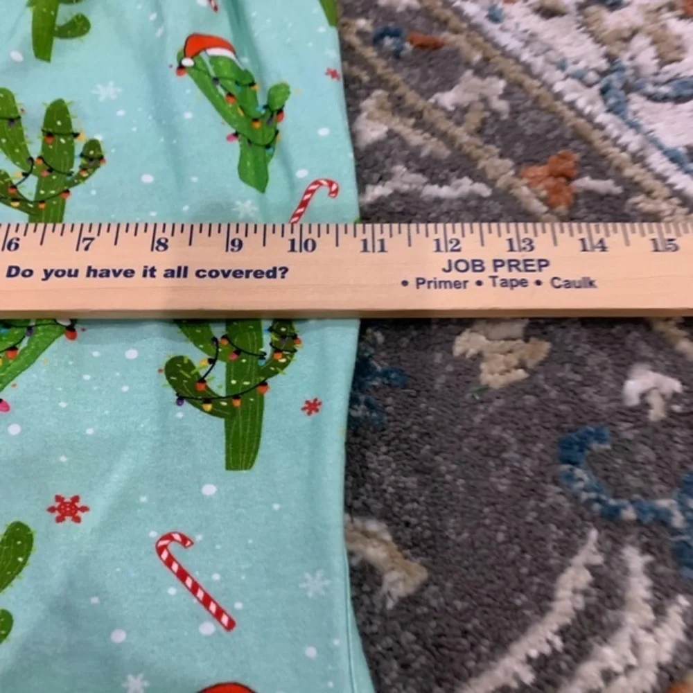 NWT CHRISTMAS CACTUS PJ‎ SIZE XL Pet Clothes